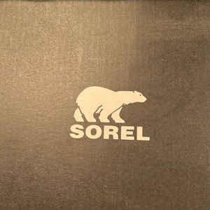 Sorel Harlow Chelsea bootie. Sz 9. In great condition. Ash Brown. Very comfy